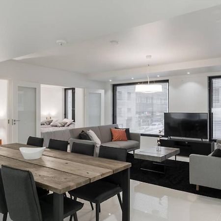 Sleek And Spacious 3 Bedroom Apartment In City Centre Helsinki Zewnętrze zdjęcie