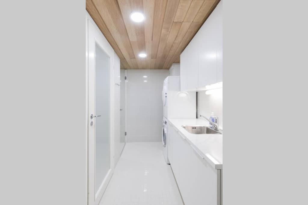 Sleek And Spacious 3 Bedroom Apartment In City Centre Helsinki Zewnętrze zdjęcie