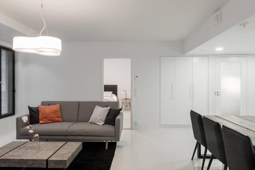 Sleek And Spacious 3 Bedroom Apartment In City Centre Helsinki Zewnętrze zdjęcie