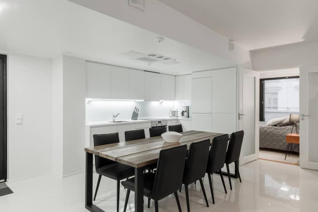 Sleek And Spacious 3 Bedroom Apartment In City Centre Helsinki Zewnętrze zdjęcie